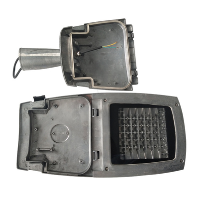 Κατοικία IP66 IK08 ADC12 Shell φωτεινών σηματοδοτών των οδηγήσεων αργιλίου ρίψεων κύβων